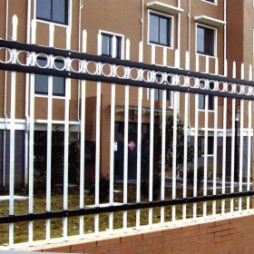 锌钢护栏、阳台护栏、空调护栏安装方案、规格厂家提供安装