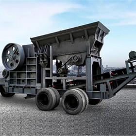 整套大型移动制砂机设备 重型轮胎式移动破碎机