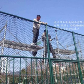 体育场护栏网-www.lhlulan.cn-南京律和护栏网