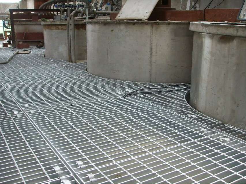 定制Q235踏步板 热镀锌格栅板 排水沟盖板镀锌钢格板