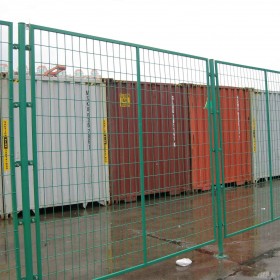 金属道路护栏网围墙 框架浸塑防御效果好 框架隔离栅使用长久