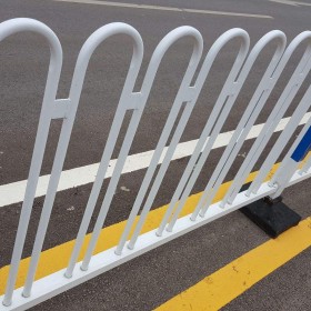 工厂现货工艺护栏 阳台护栏 墙头隔离防护栏 PVC小护栏