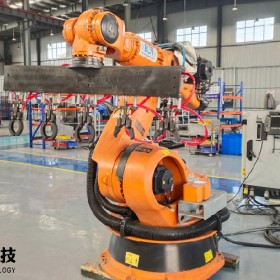 锻造业中力泰锻造工业机器人实现锻造自动化生产