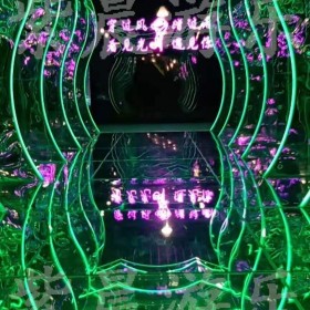 新乡紫晨游乐设备镜子迷宫