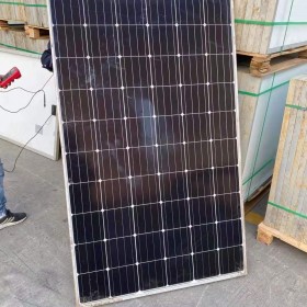 高价回收太阳能电池板光伏组件，拆卸降级组件