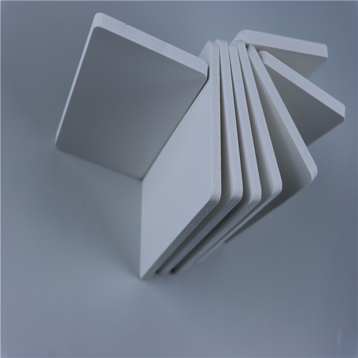 山东厂家深灰色黑色PVC硬板阻燃耐酸碱PVC塑料板材可焊接板