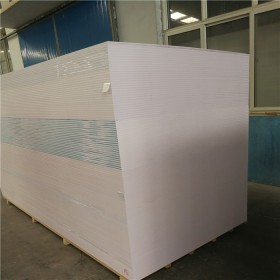 厂家供应白色雪弗板高密度PVC发泡板 防潮板材 卫生间隔断板