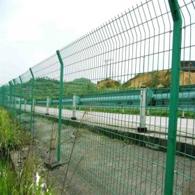 围栏网耐腐双边丝护栏网围栏小区公路防护园林隔离拦栅框架护栏网