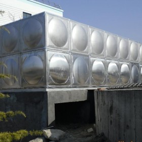 不锈钢水箱长方形水箱食品级储水罐1立方不锈钢消防水箱水塔定制