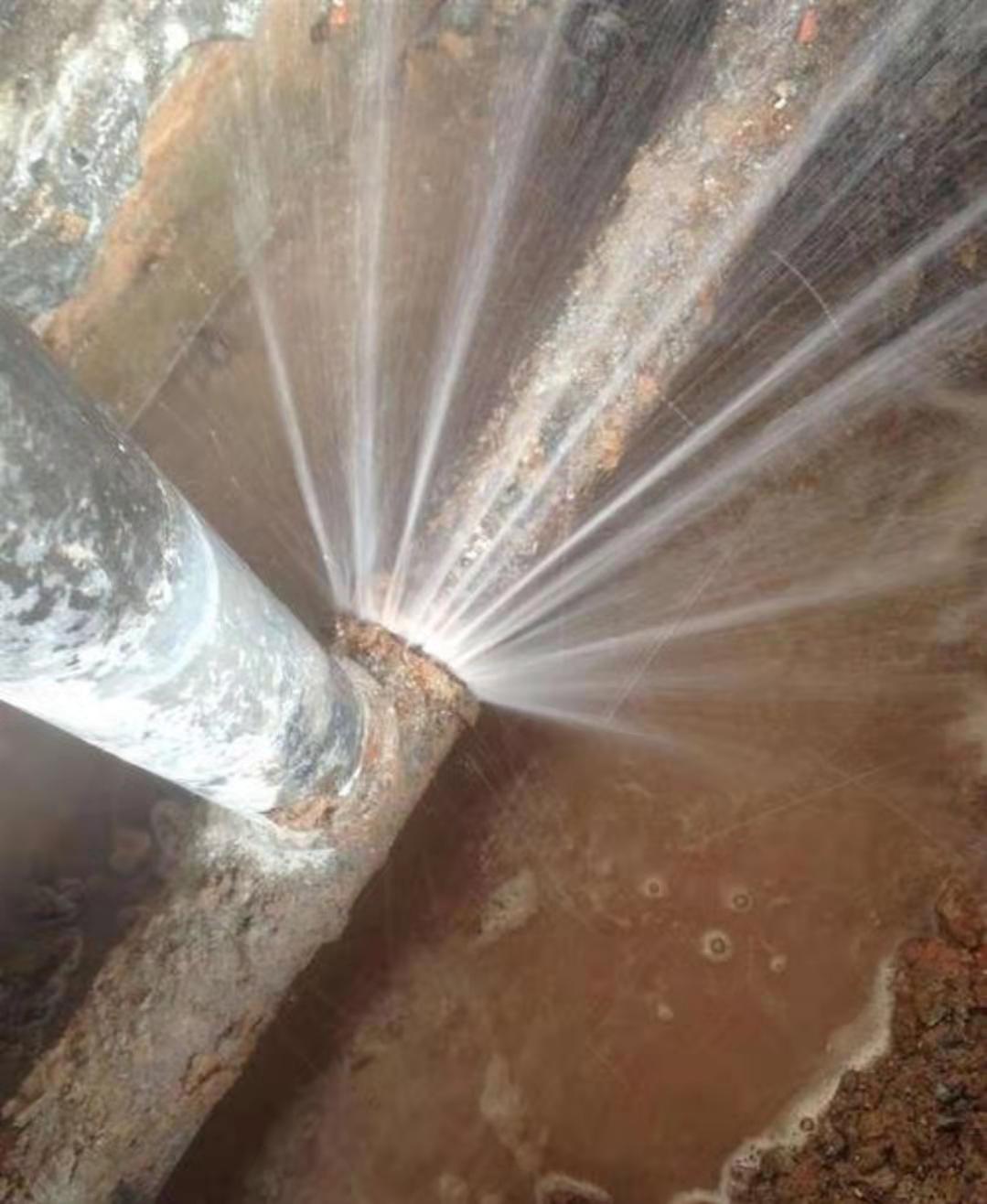 东莞石碣漏水管道维修服务，PE水管漏水维修检测漏水位置