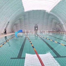 采用气膜结构建造的游泳馆